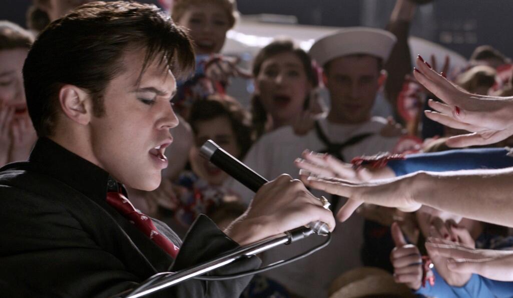 Austin Butler As Elvis. Images: Warner Bros. Pictures. Stan.