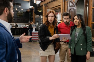 LAID -- “More Handsome than Joe Jonas” Episode 106 -- Pictured: (l-r) Zosia Mamet as AJ, Michael Angarano as Richie, Stephanie Hsu as Ruby— (Photo by: James Dittiger/PEACOCK)