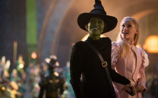 L to R: Cynthia Erivo is Elphaba and Ariana Grande is Glinda in WICKED, directed by Jon M. Chu. Image: Universal Pictures